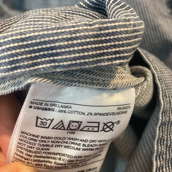 Banana Republic Men’s long sleeve button up, XL navy denim Durable fabric like N - Picture 16 of 16